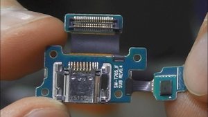 ЭЛЕМЕНТАРНОЕ. Не заряжается / Повреждён разъём питания. Планшет Samsung SM-T705. Замена разъёма