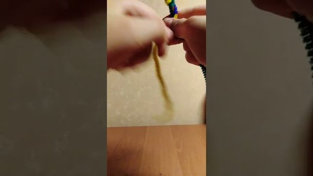 Плетение браслета рыбий хвост из мягкой цветной проволки смотреть онлайн