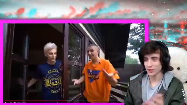 Влад А4 Кто последний заговорит получит 10.000$ челлендж реакция на Влада А4 смотреть онлайн