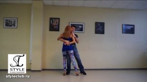 Как сделать удобно завод руки за спину партнерши - 2 варианта.