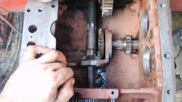 Трактор ДТ-20 переборка КПП смотреть онлайн