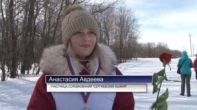 Роза в подарок и улыбки вместо шипов