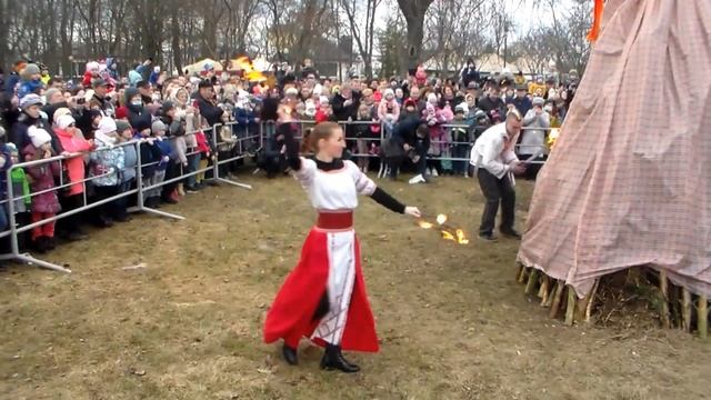 Сжигаем Чучело Масленицы! Фаер-Шоу В Бресте! смотреть онлайн