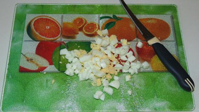 Салат из пекинской капусты со стручковой фасолью