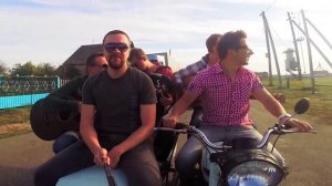 Как снимался клип группы "Дрозды" на песню "Увезу в деревню"