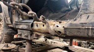 Приора сильный боковой удар ,замена порога