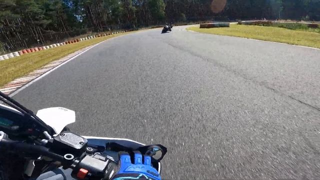 Husqvarna 701 Supermoto | Suzuki GSX-R 600 K6 TrackDay WallRav Stary Kisielin смотреть онлайн