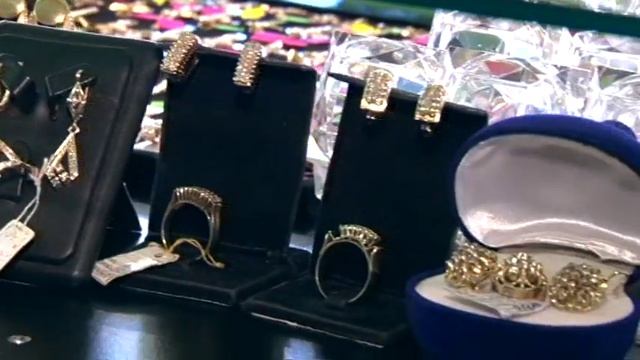 ოქროს ბირჟა--ზურმუხტი смотреть онлайн