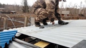 КУПИЛ ДАЧУ! Крою крышу на веранде