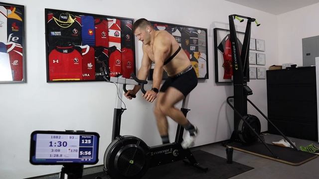 4,000m BikeERG Time Trial смотреть онлайн