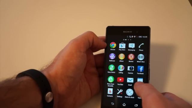 Sony Xperia Z3 & SmartBand SWR10 short setup смотреть онлайн
