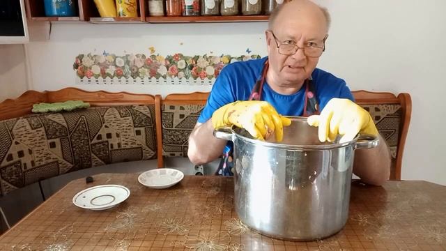 Варенокопченая колбаса 