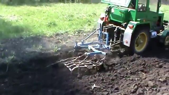 Мой помощник по хозяйству ТРАКТОР смотреть онлайн