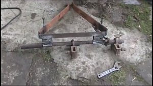 Сцепка для окучников. Спереди мотоблока Кентавр?