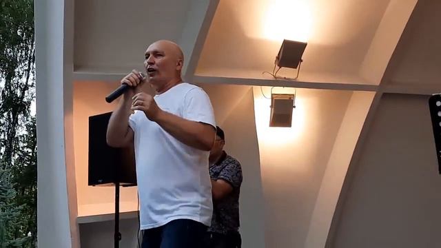 ЗНОВУ ОДИН СТОЮ смотреть онлайн