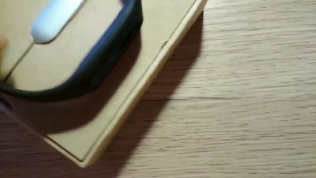 Xiaomi Mi Band быстрый отзыв смотреть онлайн