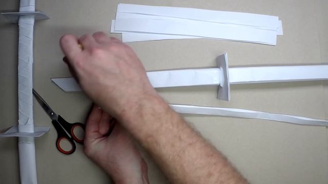 DIY ㊗️ - How to make a DOUBLE SWORD with a scabbard from A4 paper смотреть онлайн