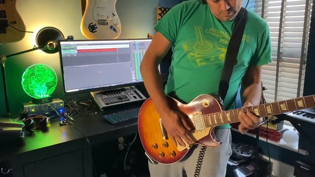 Fink Ployd - Yamaha THR10ii Gibson VOS R9 Les Paul смотреть онлайн