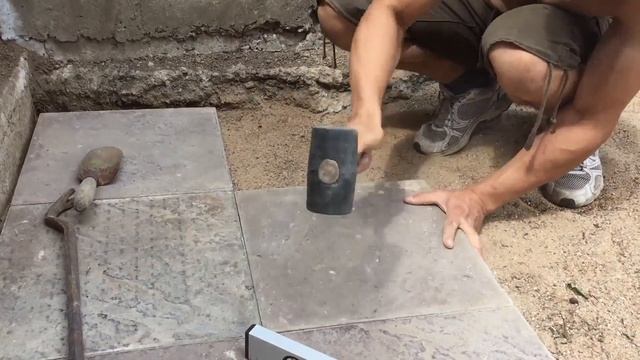 Укладка Тротуарной Плитки - Своими Руками (#Стройка Руками) смотреть онлайн