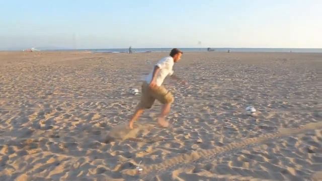 Велиеолепный Трюк от звезды мирового Футбола! смотреть онлайн