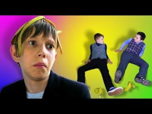 За что Ромка бросил в Пашку банановую шкурку...