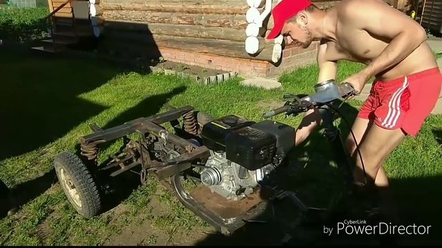 Переделка муравья, обновление внешнего вида и установка двигателя Lifan на мотороллер муравей смотреть онлайн