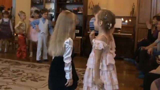 Праздник Осени 2011 (Детский сад №161, Тверь) часть 7 смотреть онлайн