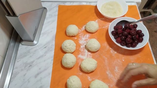 БУЛОЧКИ/ Творожные-кокосовые булочки с Вишней/ Булочки творожно-ягодные