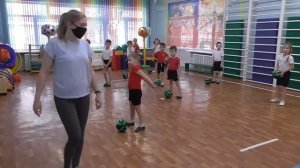 Физкультурное занятие с детьми подготовительной группы (инструктор по физкультуре Киреева Т.А.)