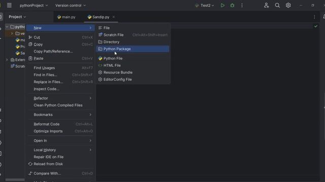 Python - Part 1 : How to Create a py File and Print "Hello World" in Python