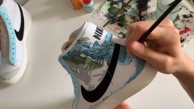 CUSTOMISED NIKE SB BLAZERS (MID), "CRYSTALLIZE" | Process Timelapse смотреть онлайн