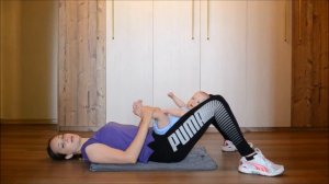 Mommy And Baby Workout for Abs - Качаем Супер Пресс !