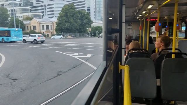 Поездка на парковом троллейбусе ПТЗ 5283 №1958. "Нулевой экспресс" смотреть онлайн