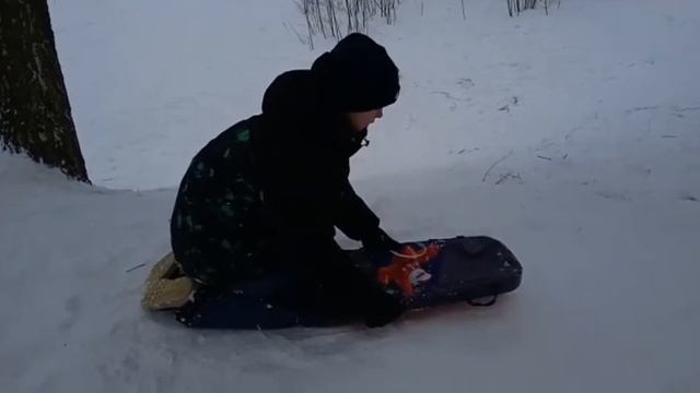 самые крутые способы катание на ледянке смотреть онлайн