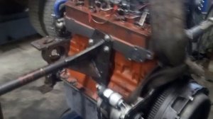 Стенд для сборки МТЗ, д245 на стапеле.