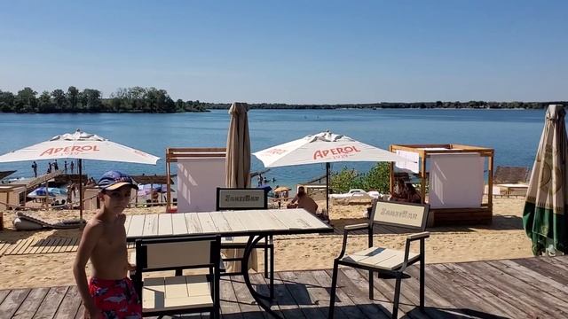 База отдыха ЗАНЗИБАР, голубые озера Днепродзержинск. смотреть онлайн