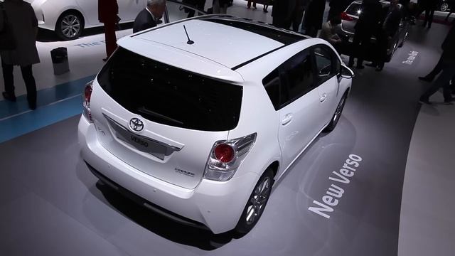 Toyota Verso - Mondial de Paris 2012 смотреть онлайн