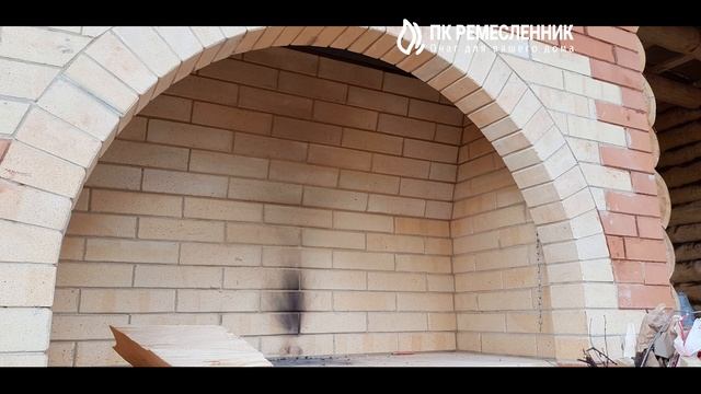 Открытый камин из кирпича в частном деревянном доме Кладка камина смотреть онлайн
