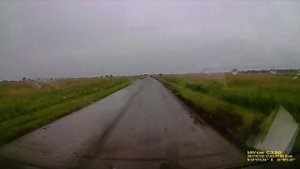 Водитель приоры сбил корову в Рязанской области. Что оказалось прочнее в видео.