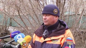 Холодильники, диваны и матрасы вылавливают спасатели из малых рек в Новосибирске