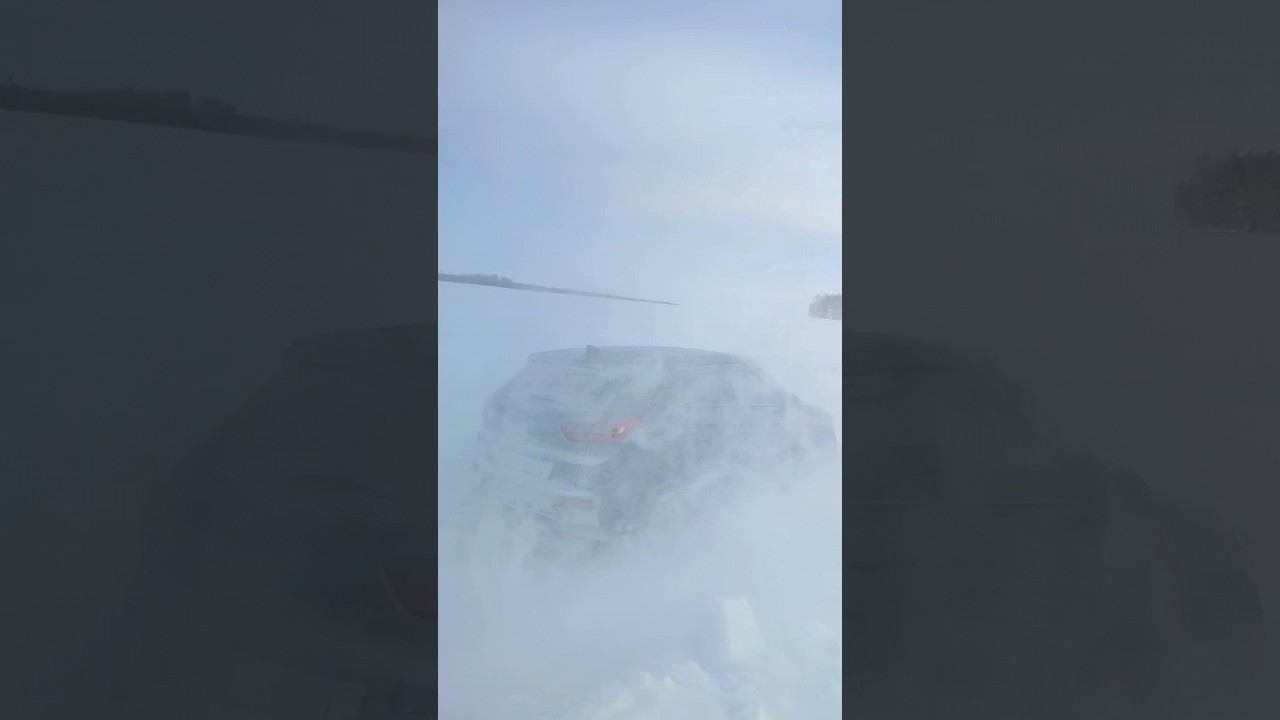 Лопата в багажнике придает уверенность. смотреть онлайн