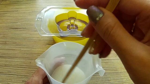 Прекрасные орхидеи ? Мастер-класс по мыловарению для начинающих ? Мыло в пластиковых формах смотреть онлайн
