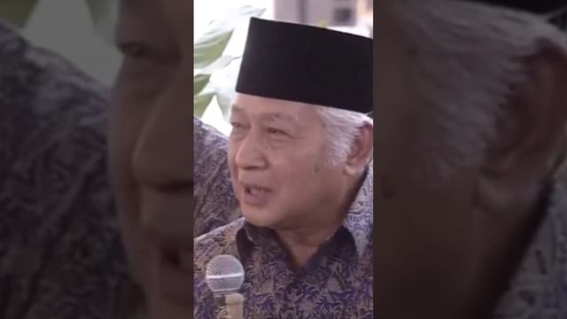 Presiden Soeharto : KUD Potong Rantai Distribusi Kebutuhan Pokok