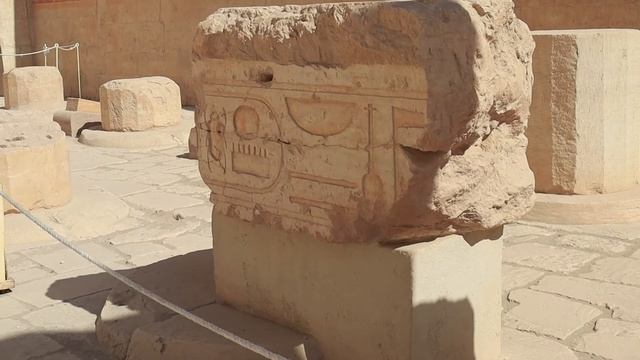 Египет. Луксор. Храм Хатшепсут в Дель-эль-Бахри