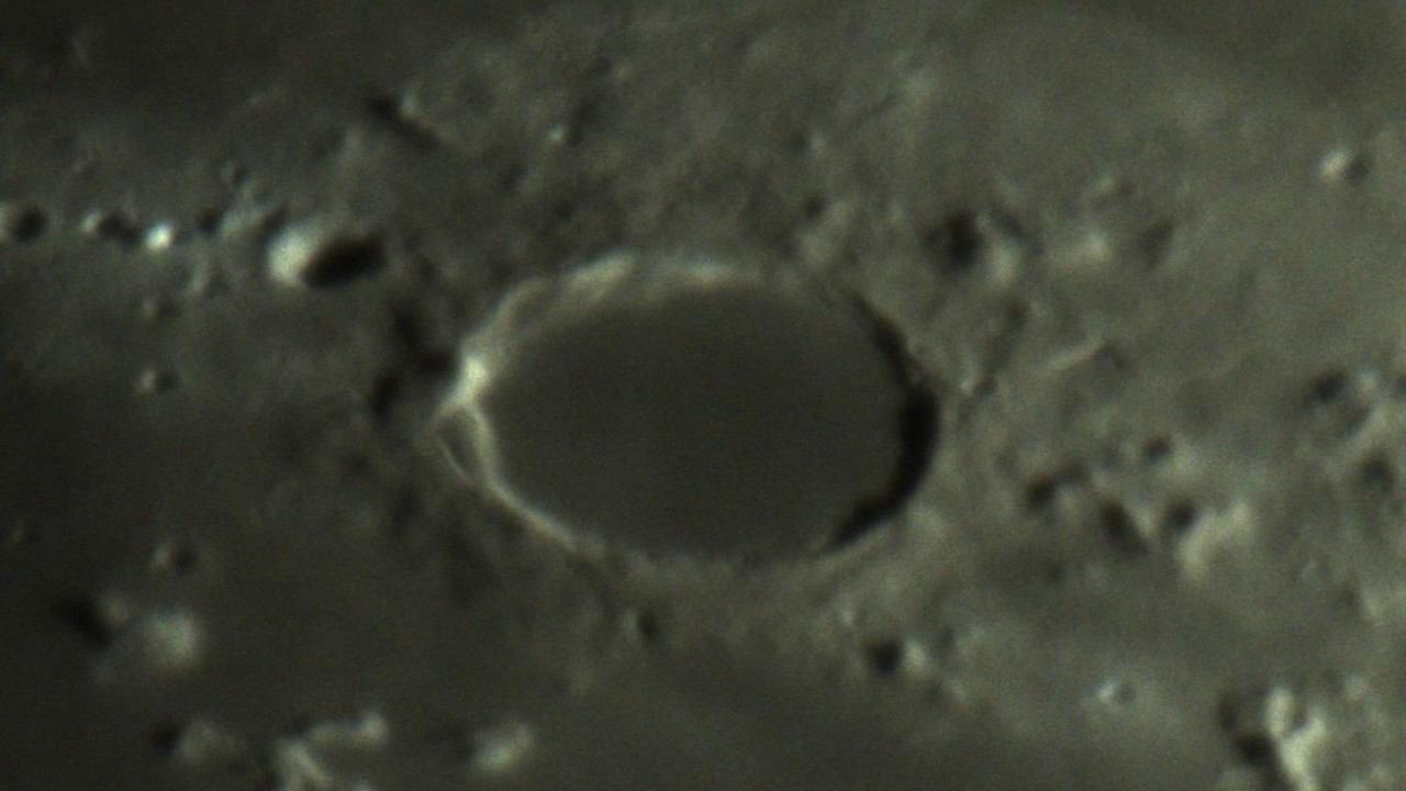 Region of lunar crater Plato. 09/11/2016, 18:40.