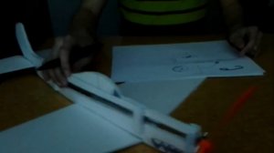 Как сделать планер из потолочной плитки на резиномоторе