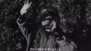 Ufuk Beydemir - Ay Tenli Kadın ( Sözleriyle )..🌙