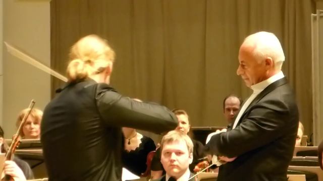 David Garrett/ J.Brahms - Violin Concerto in D major, Op.77: part 1 (fragment)/ Moscow, 02.03.2015 смотреть онлайн