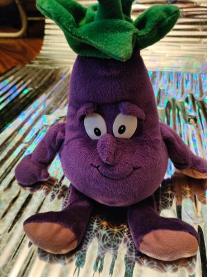 Баклажанчик - мягкая игрушка - антистресс.