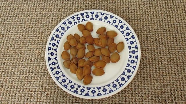 Заготовка косточек абрикоса. Сезон 2017 года смотреть онлайн